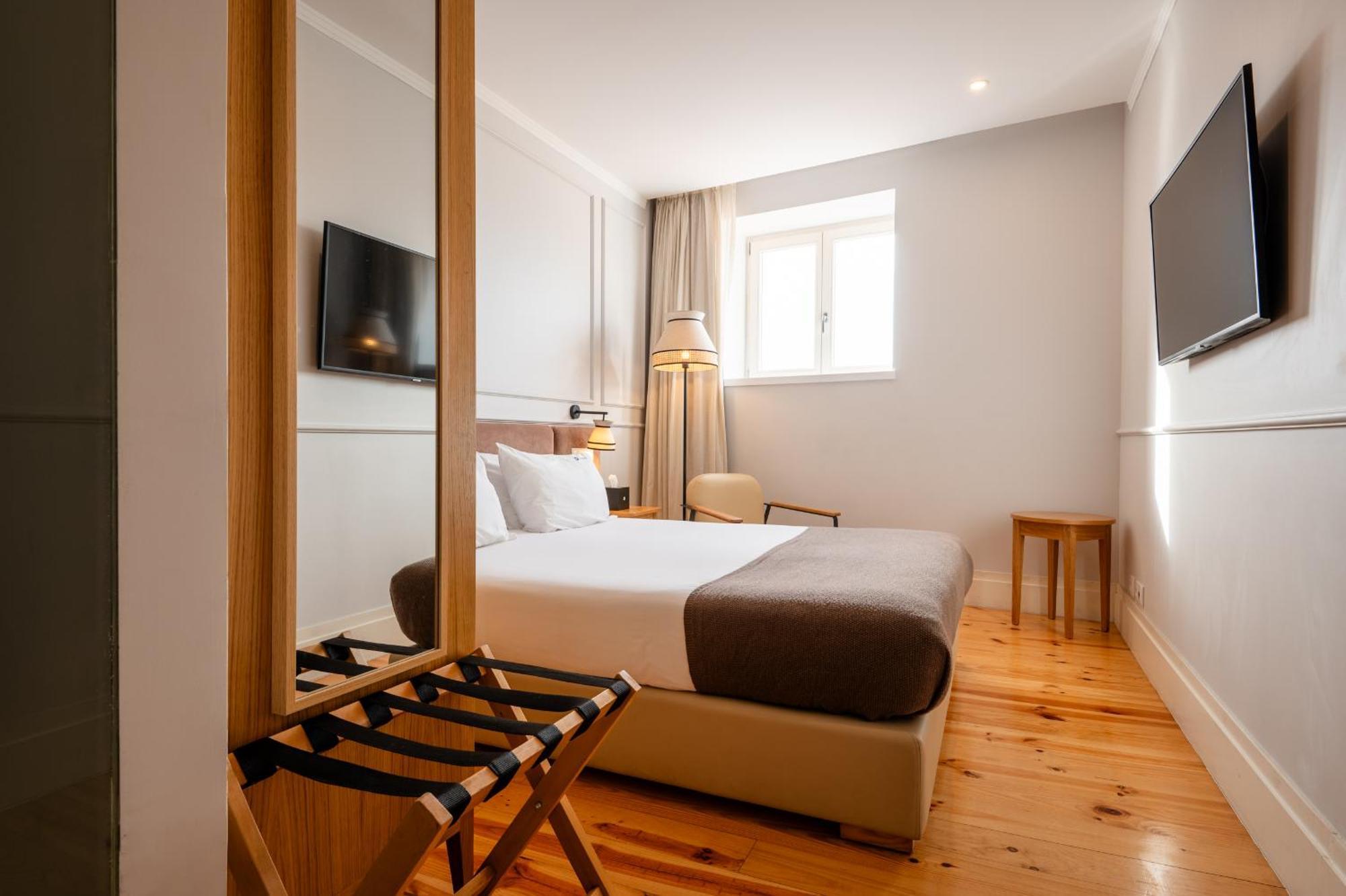 Superior Double Room with River View,1589705663:JPEG